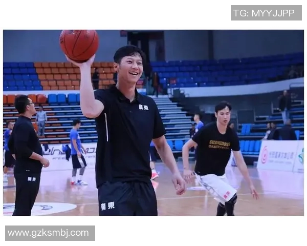 周军专访揭秘篮球成功秘诀与职业生涯背后的故事